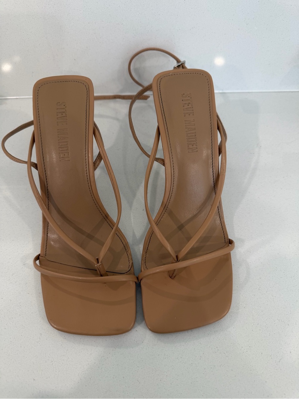 Steve Madden Annie Heel in Natural